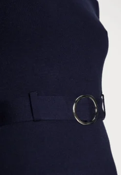 Anna Field Crew Ausschnitt Mini Strickkleid Mit Gürtel - Robe Pull - Dark Blue -Femmes Vêtements Boutique 0f3e033d03c447b487980d4911bec165 scaled