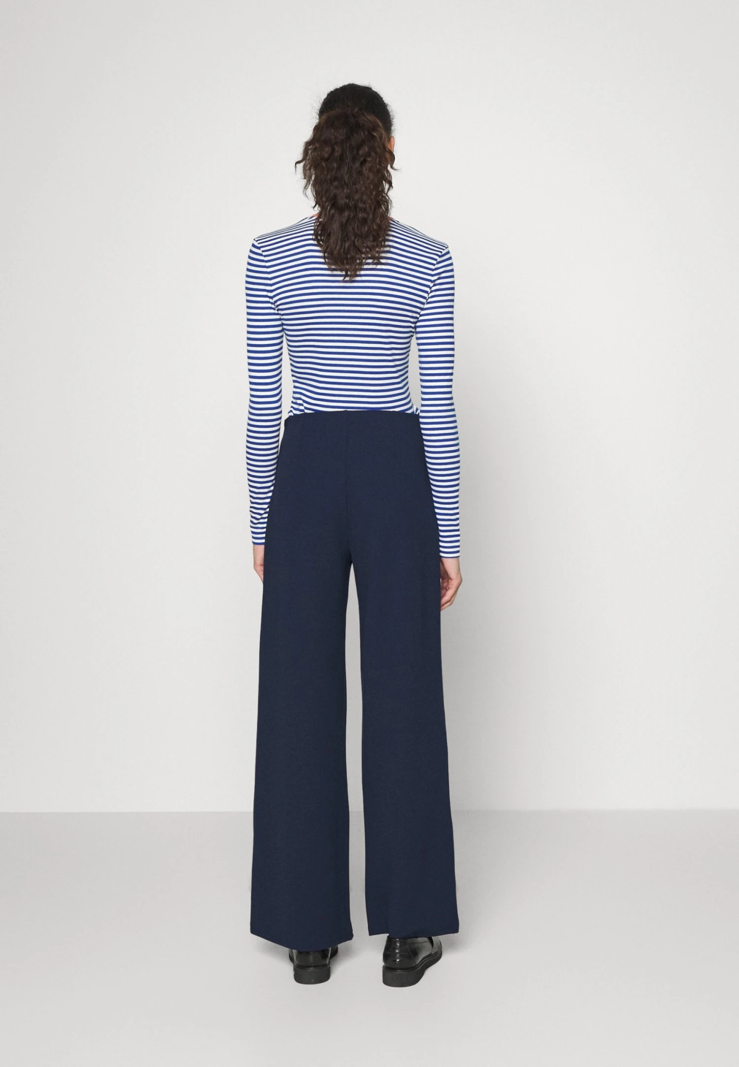 Pantalon Classique - Dark Blue 3 Pantalon Classique - Dark Blue – Image 3