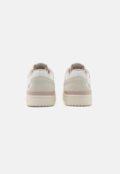 Adidas Originals Forum Unisex - Baskets Basses - Core White/Chalky Brown/Taupe 12 Adidas Originals Forum Unisex - Baskets Basses - Core White/Chalky Brown/Taupe -Femmes Vêtements Boutique 688c4dc8540e4dcf881302254e332ac5 scaled