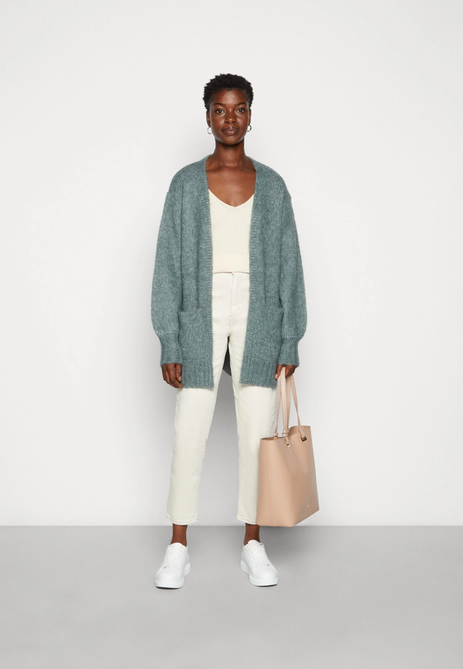 Kaffe Alioma Cardigan - Gilet - Balsam Green Melange 2 Kaffe Alioma Cardigan - Gilet - Balsam Green Melange – Image 2