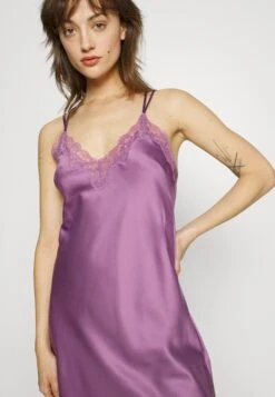 Anna Field Chemise De Nuit / Nuisette - Pink -Femmes Vêtements Boutique aca2fd6bdc2944f8b8180f1cb25b16ea scaled