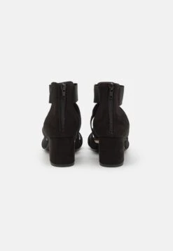 Sandales - Black -Femmes Vêtements Boutique c746e86cfa9f46ea96467fec98680629 scaled