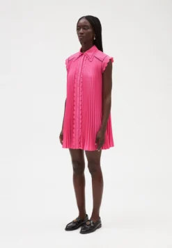 CLAUDIE PIERLOT Ramo - Robe Chemise - Bubble Gum 9 CLAUDIE PIERLOT Ramo - Robe Chemise - Bubble Gum -Femmes Vêtements Boutique d49e260f2f704087952c3af2f306d268 scaled