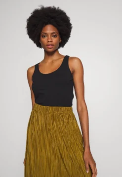 Anna Field 2 Pack - Débardeur - Black -Femmes Vêtements Boutique d94d66f7c07347b6889fb6b45edee58a scaled