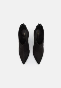 Anna Field Boots À Talons - Black 11 Anna Field Boots À Talons - Black -Femmes Vêtements Boutique dd57fd2865f34768a9bd131aae2fdaf0 scaled