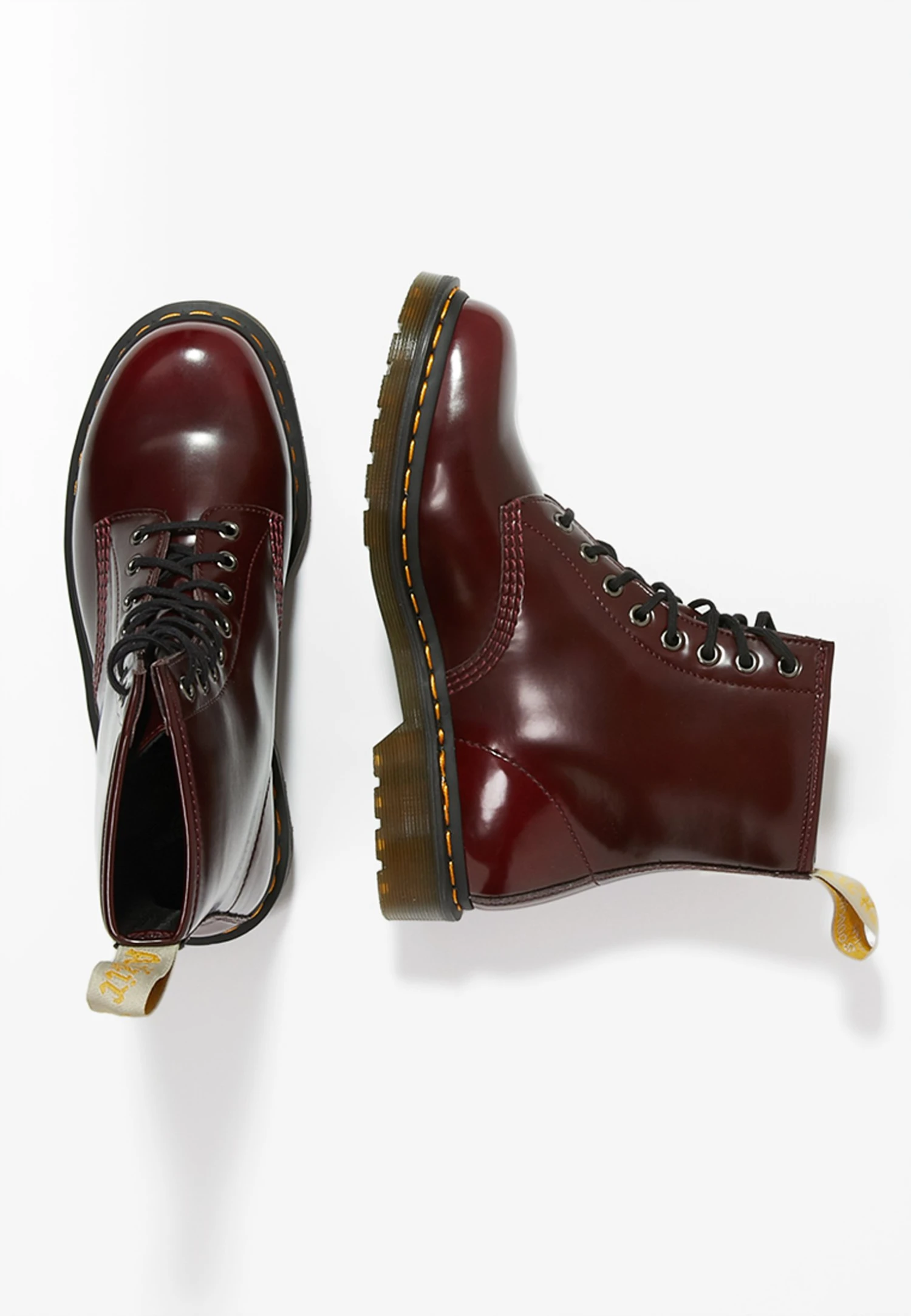 Dr. Martens Winchester Ii Boot 1460 Vegan - Bottines À Lacets - Cherry 2 Dr. Martens Winchester Ii Boot 1460 Vegan - Bottines À Lacets - Cherry – Image 2