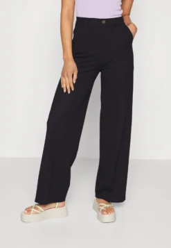 Wide Leg Trousers - Pantalon Classique - Black